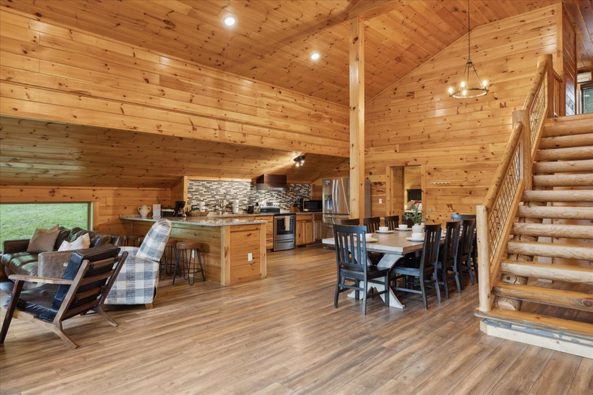 Hot Tub Fire Pit Game Room Theater Easy Access Sleeps 12 - Black Bear Lodge Пиджен-Фордж Экстерьер фото